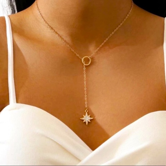 Five Star Rhinestone Necklace - Picture 4 of 7